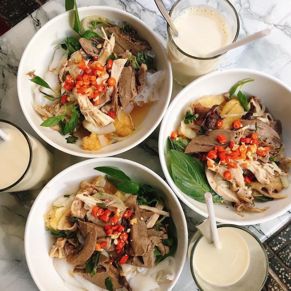 Bánh ướt lòng gà